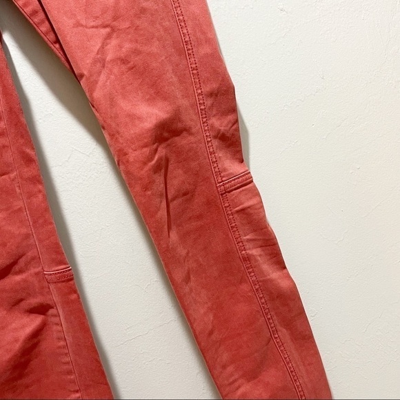 HEI HEI ANTHROPOLOGIE Women’s Red SLIM UTILITY CARGO PANTS 29” Inseam Size 25 - Picture 5 of 10